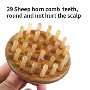 Sandelholz Kamm Breit zahn Meridian Massage gerät Mode Kopfhaut Massage gerät Kamm Haar Mit Griff Holz Haar bürste Mit Logo - Product Image 3