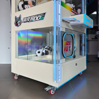 Machine à griffes d'arcade à monnayeur avec accepteur de billets, lumières clignotantes, construction métallique, support anglais 1 an pour centres de jeux