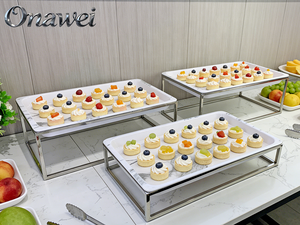 Équipement de cafétéria Onawei : Présentoir à thé, support de <span class=keywords><strong>buffet</strong></span> pour banquets, plateau de service, présentoir pour <span class=keywords><strong>repas</strong></span> froids, sushi et gâteaux - Product Image 1
