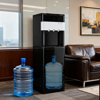 Dispenser d'Acqua Calda/Fredda in Plastica a Risparmio Energetico per Uso Domestico e Alberghiero con Sistema Elettrico a Caricamento dal Basso