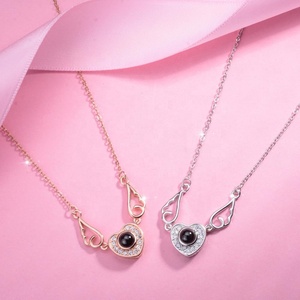 Oro rosa alas de Ángel corazón memoria <span class=keywords><strong>te</strong></span> amo en 100 idiomas collar - Product Image 4