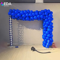 LEDA Promotion : Support de fond gonflable automatique réutilisable et économique pour la décoration de mariages et événements