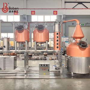 Distillateur en cuivre de qualité supérieure de 50 gallons Boben pour usage industriel et domestique, pour la production de vodka, de whisky et de parfum - Product Image 1