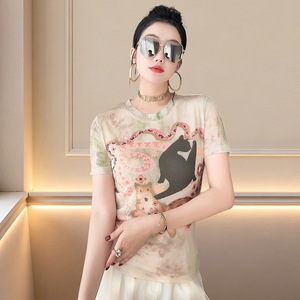 2026 New Short-sleeved Positioning Printed Crewneck Mesh T-shirt Women's Fashionable Slim-fit Slimming Base Shirt Trendy - Product Image 3