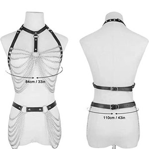 Veste en cuir sexy pour femme, équipement de bondage, avec chaîne métallique, pour performance en boîte de nuit et divertissement SM, vente en gros Europe États-Unis - Product Image 1