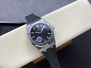 Reloj Deportivo Mecánico de Esqueleto para Hombre, Más Vendido en Toda la Internet, con Esfera de Agujas, Caja de Acero Inoxidable y Correa de Goma - Product Image 3