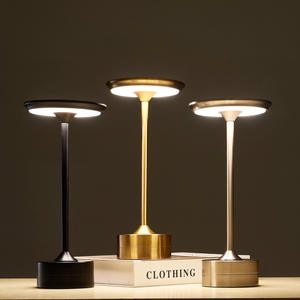 Lámpara de mesa LED lámpara de noche dormitorio carga USB atmósfera restaurante luz de noche - Product Image 6