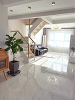 VIKO Appartement Hôtel Style Minimaliste Intérieur Double Plaque Bois Massif Escalier Droit Escalier