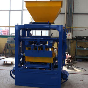 מכונות עבור רעיונות עסקיים קטנים בלוק יצרן בטון בטון בטון מלט QT4-24 בלוק עשיית מכונה לבנים חלול - Product Image 6