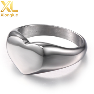 Bague en acier inoxydable 316, or 18 carats, argent, noir, gravée avec un nom ou un logo, bijoux personnalisés - Product Image 2