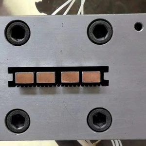 PVC <span class=keywords><strong>WPC</strong></span> cột vuông sàn trang trí nho trellis đùn khuôn - Product Image 3