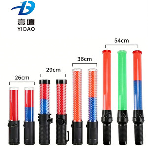 Bastone Luminoso LED ad Alta Visibilità per <span class=keywords><strong>Traffico</strong></span> |   Bastone di Segnalazione <span class=keywords><strong>a</strong></span> Batteria da 54cm con <span class=keywords><strong>3</strong></span> Modalità Lampeggianti per Controllo Parcheggi e <span class=keywords><strong>Traffico</strong></span> - Product Image 3