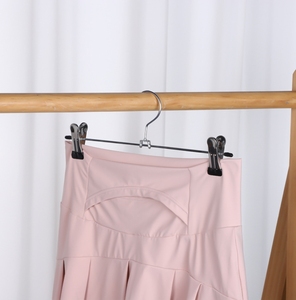 <strong>Durable</strong> Stainless Steel Paint Clips <strong>Hanger</strong> for Clothes Single Tier Display for Trousers Skirts Wardrobes Bathrooms Kitchens - Product Image 4