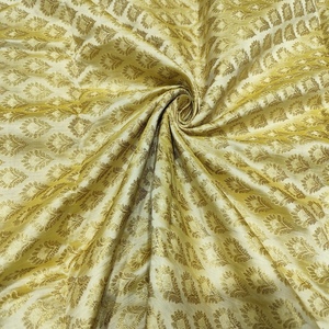 Tela Brocada Ligera y Transpirable de Diseño, Textil Tejido con Patrón de Lujo para Prendas de Moda, Blusas, Lehengas, Manualidades y Costura - Product Image 3