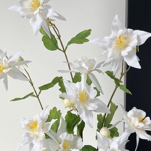 Flores Colgantes Artificiales Hechas a Mano con Diseño de <span class=keywords><strong>Jazmín</strong></span> y Begonia Impresas en 3D C936 para Decoración de Interiores de Lujo - Product Image 4