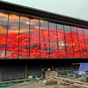 P4-8 tùy chỉnh HD đầy đủ màu sắc cửa sổ kính quảng cáo phim lớn ngoài trời linh hoạt trong suốt LED hiển thị - Product Image 4