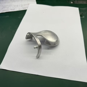 Pièces en aluminium usinées CNC de précision, composants en alliage d'aluminium sur mesure, fabrication en usine 25Y QC Rpt - Product Image 4