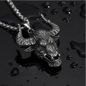Yunnique – collier avec pendentif tête de taureau en acier inoxydable, style vintage, bijoux en forme d'animal pour hommes, chaîne à maillons au design géométrique, JD215 - Product Image 6