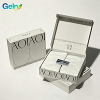 Boîte en carton ondulé kraft écologique et recyclable, résistante à l'eau, avec doublure en éponge, impression de logo personnalisé, pour boutique de vêtements