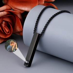 Gioielli regalo di compleanno <span class=keywords><strong>collana</strong></span> da uomo in acciaio inossidabile <span class=keywords><strong>con</strong></span> foto personalizzate 100 le lingue <span class=keywords><strong>collana</strong></span> a barra verticale - Product Image 5