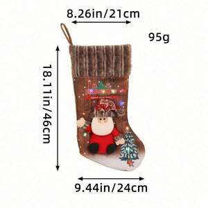 Chaussettes de Noël marron avec lumières LED, décoratives pour cheminée, sacs cadeaux pour enfants, 24x46cm, en polyester - Product Image 5