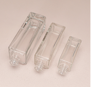 High-End Draagbare Parfum Vierkante Glazen Flessen 5Ml 10Ml 15Ml 30Ml Inhoud High-End Vierkante Glazen Parfum Spuitflessen - Product Image 2