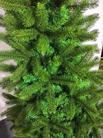 Sapin de Noël artificiel mince avec pointes de feuilles vertes mélangées, sapin de Noël peu encombrant pour la maison, le bureau et la décoration des fêtes