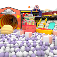 Aire de jeux intérieure personnalisée Kaleidoscope avec toboggan, filet d'escalade, piscine à balles, tunnel interactif pour enfants, jeux souples certifiés CE TUV CPC
