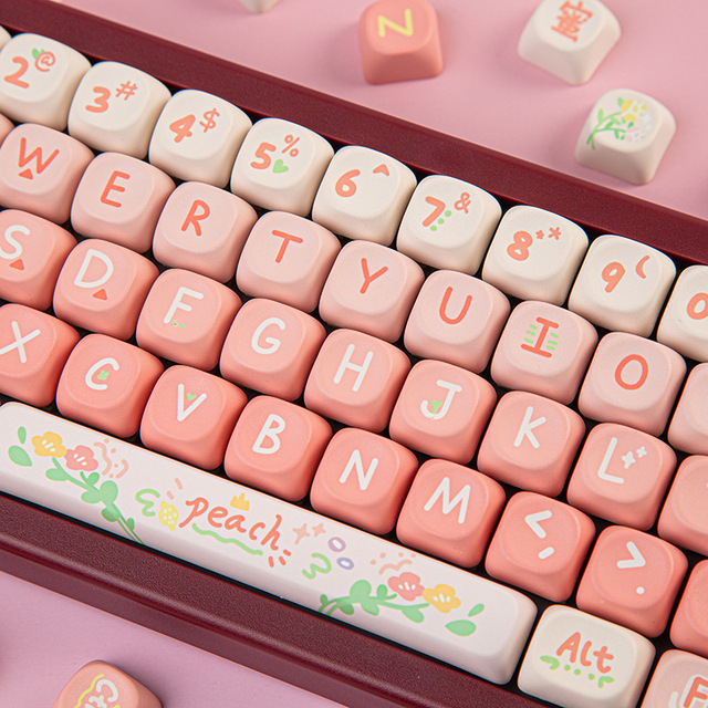 M-O-A High-End Peach-Themed Keycap Set 5-Sided PBT Heat-Sublimation Cute Rounded Compatible Mechanical Keyboards