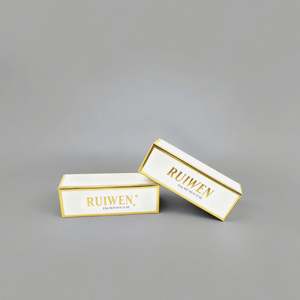 Boîte à parfum de luxe noire avec impression UV |   Emballage cosmétique imprimé en couleur |   Boîte en papier gaufré - Product Image 1