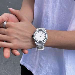 Línea de moda pintura <span class=keywords><strong>Manga</strong></span> diseño Octágono silicona reloj de cuarzo para hombres relojes de pulsera al por mayor Relojes Hombre - Product Image 5