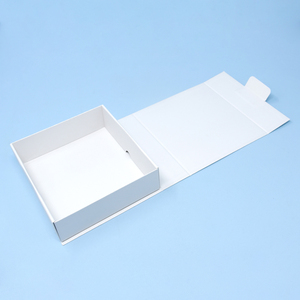 Custom Luxury Cosmetic Box Recycled Folding <b>Paper</b> <b>Packaging</b> With Magnetic Closure Gold Foil Embossing Stamping for Gifts - Product Image 3
