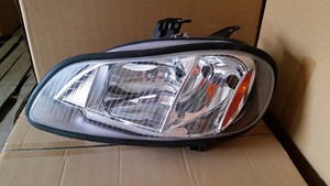 A66-01405-005 Faros Delanteros LED para Camiones Americanos, Repuestos para Camiones - Product Image 5