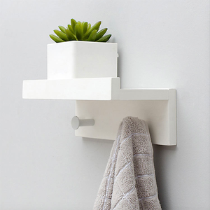 Étagère murale 2-en-1 en bambou naturel, support décoratif flottant pour serviettes de salle de bain et petites plantes en pot, décoration intérieure - Product Image 3