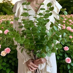 ใบยูคาลิปตัสประดิษฐ์ ดอกไม้ผ้าไหมสีเขียว สมจริงสูง ตกแต่งภายในบ้าน ของตกแต่งบ้าน อุปกรณ์ประกอบฉากถ่ายภาพ - Product Image 5