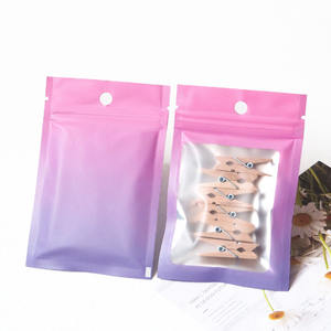 Sacs d'emballage en plastique refermables avec logo personnalisé, étanche, rose, violet, accessoire, fermeture éclair, fermeture éclair en mylar avec trous de suspension - Product Image 4