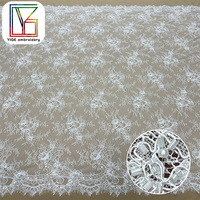 Tissu en dentelle de cordon de Chantilly français perlé de haute qualité avec des perles, des paillettes, un tissu en maille perlée pour robe de mariée