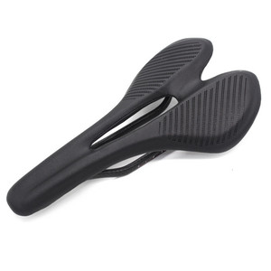 Selle de vélo en stock, selle creuse pour VTT/vélo de route avec surface en cuir ultra-fibre et arc en carbone - Product Image 1