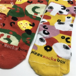 XIANGHUI Venta al por mayor Venta caliente hombres comida Jacquard 4 pares caja tubo mujeres moda algodón equipo divertido <span class=keywords><strong>Pizza</strong></span> caja <span class=keywords><strong>Calcetines</strong></span> - Product Image 6
