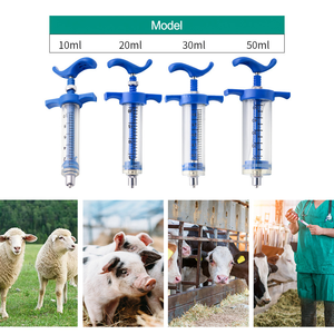 Pistola de Dosificación Veterinaria Ajustable de 10 ml, 20 ml, 30 ml, 50 ml, Dosificador de Medicamentos Orales Reutilizable con Boquillas de Repuesto para Ganado Ovino - Product Image 2