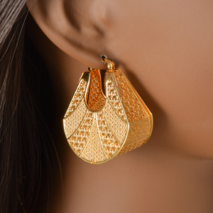 luxury statement western women 18k gold plated hollow fan pendant <b>snake</b> chain trapezoid drop dangle earrings and necklace set - Product Image 4