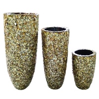 Pot de fleurs en mosaïque de coquillages en forme de triangle, nacre blanche, pour l'hôtellerie
