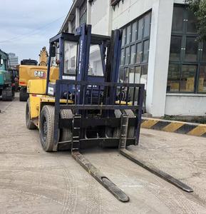 Komatsu รถยกดีเซลมือสอง FD100 10ตันส่วนประกอบหลักดั้งเดิมจากญี่ปุ่นประสิทธิภาพดี2013-2023 - Product Image 5