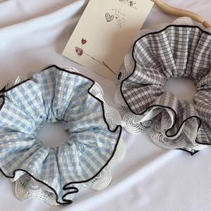 Bandeau coréen bleu à carreaux en dentelle, grand élastique à cheveux haut de gamme pour queues de cheval, bandeau surdimensionné personnalisé, accessoire de mode pour femmes - Product Image 4