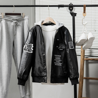 LULUSEN Capuche détachable Nouveau style personnalisé Noir Printemps Manteau unisexe de baseball en fourrure de vol pour hommes Blouson aviateur