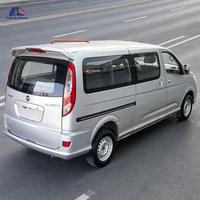 Modèle 2023 Foton View G5 2.0L Essence Mini-fourgonnette 5 places Utilitaire léger d'occasion