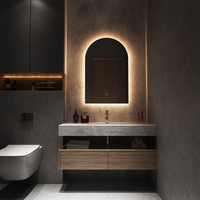 Miroir mural LED intelligent de forme ovale de taille personnalisée avec cadre en aluminium illuminé pour salle de bain avec affichage de l'heure