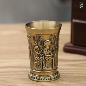النمط المصري الكلاسيكي الأوروبي أو المحفور زخارف أكواب معدنية للاستخدام المنزلي أو المطعم - Product Image 4