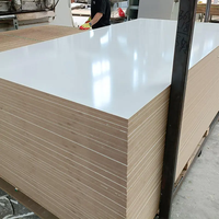 Panneaux de meubles en bois MDF, panneaux de particules mélaminés blancs MFC sans écaillage, prix de gros, 1830x2440, 18mm