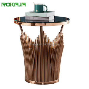 Vendite calde Set di tavoli in <span class=keywords><strong>oro</strong></span> rosa di lusso in <span class=keywords><strong>vetro</strong></span> nero rotondo <span class=keywords><strong>tavolino</strong></span> da caffè libro divano sedia ad angolo tavoli - Product Image 1